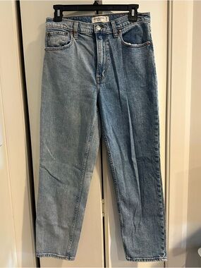 Abercrombie & Fitch Light Blue High-Rise Mom Jeans